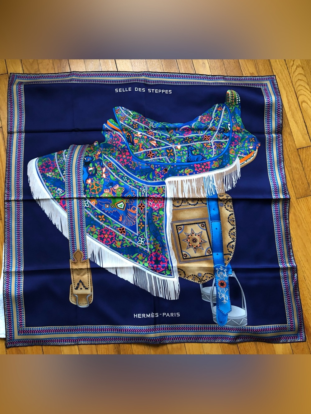 Rare Hermès 90 cm Silk Scarf